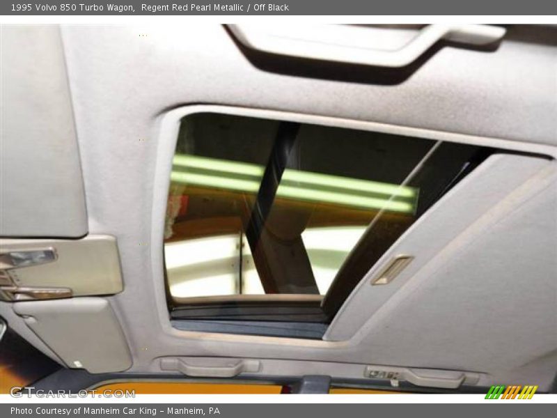 Regent Red Pearl Metallic / Off Black 1995 Volvo 850 Turbo Wagon