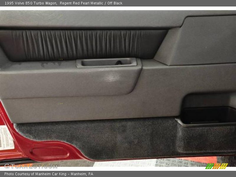 Regent Red Pearl Metallic / Off Black 1995 Volvo 850 Turbo Wagon