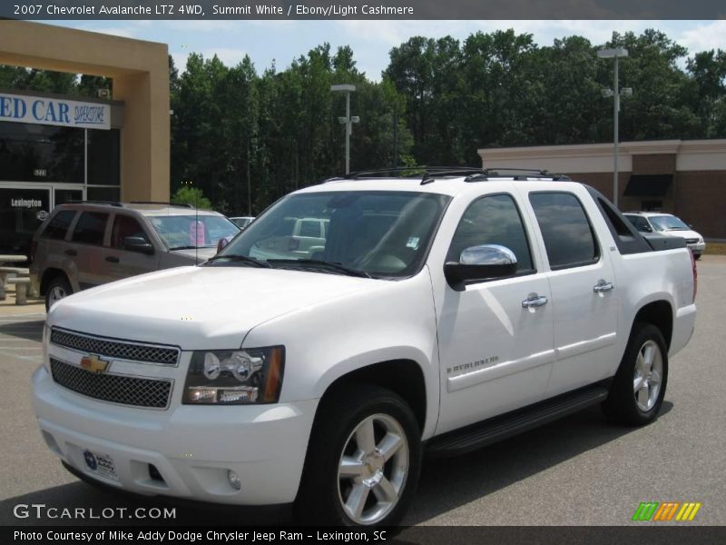 Summit White / Ebony/Light Cashmere 2007 Chevrolet Avalanche LTZ 4WD