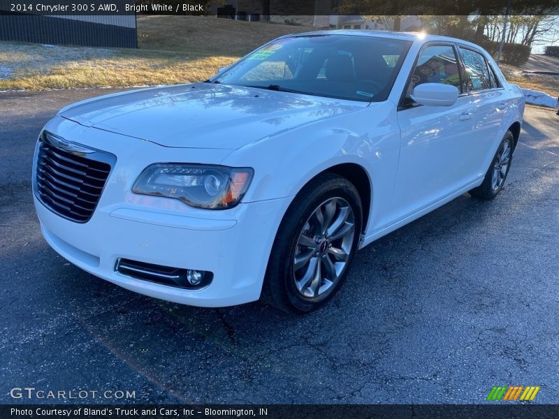 Bright White / Black 2014 Chrysler 300 S AWD