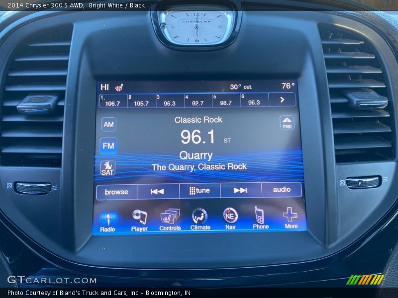 Audio System of 2014 300 S AWD