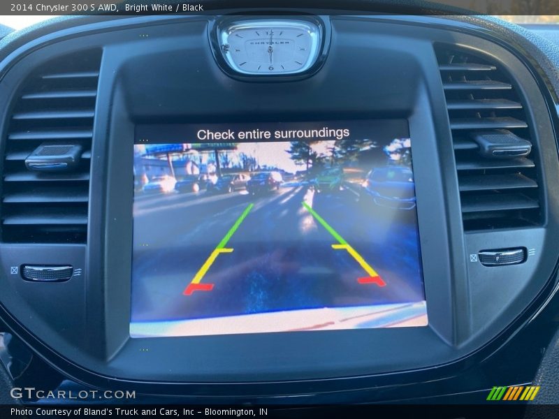 Controls of 2014 300 S AWD