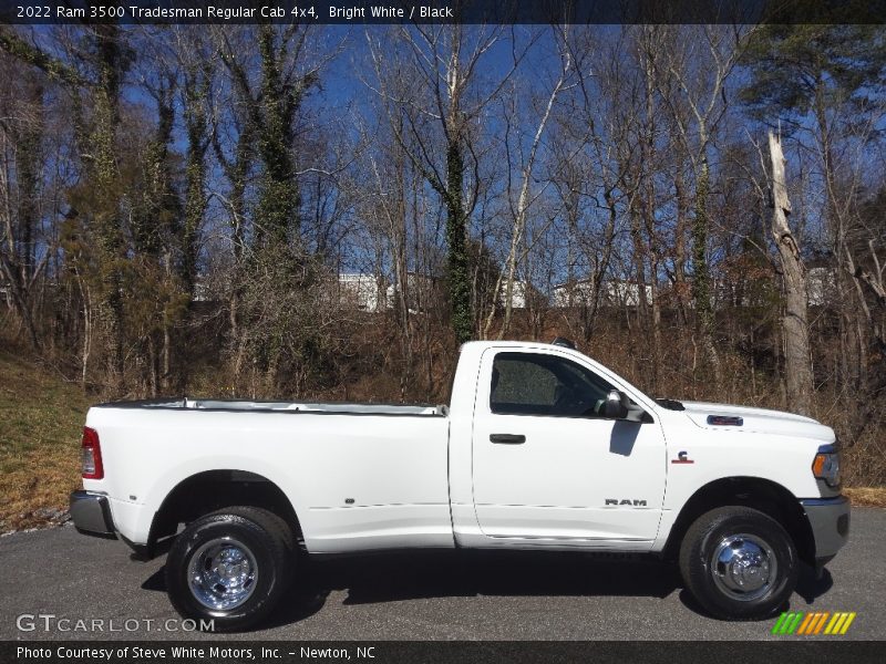 Bright White / Black 2022 Ram 3500 Tradesman Regular Cab 4x4