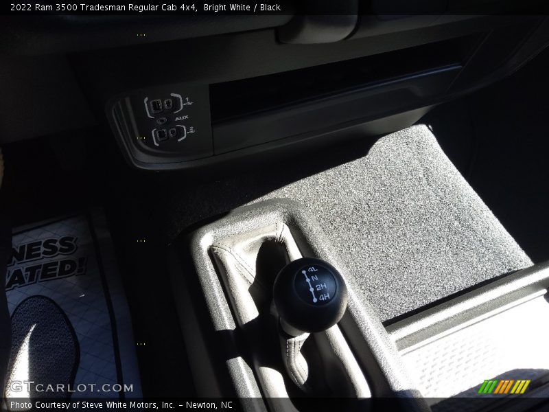 Bright White / Black 2022 Ram 3500 Tradesman Regular Cab 4x4
