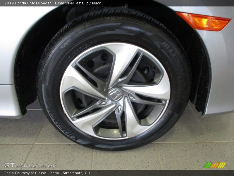 Lunar Silver Metallic / Black 2019 Honda Civic LX Sedan