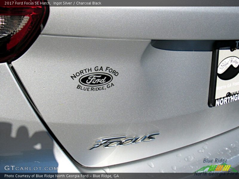 Ingot Silver / Charcoal Black 2017 Ford Focus SE Hatch