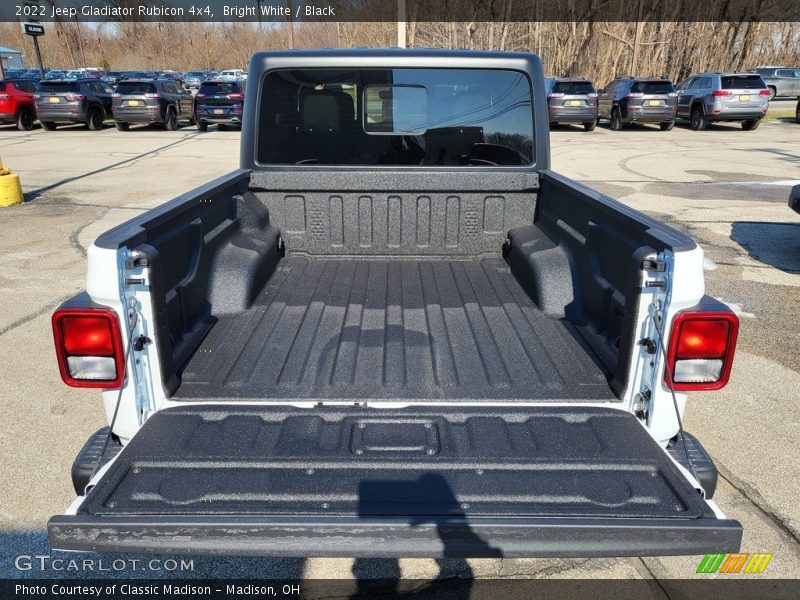 Bright White / Black 2022 Jeep Gladiator Rubicon 4x4