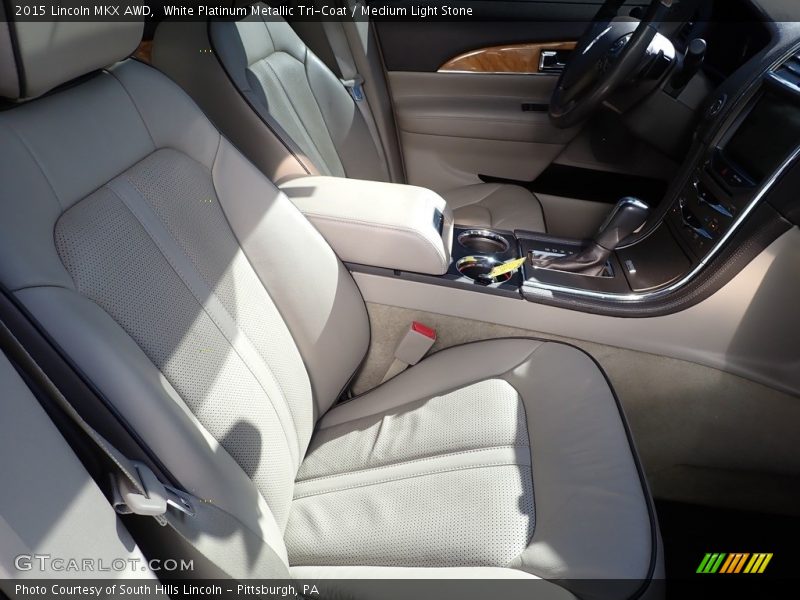 Front Seat of 2015 MKX AWD