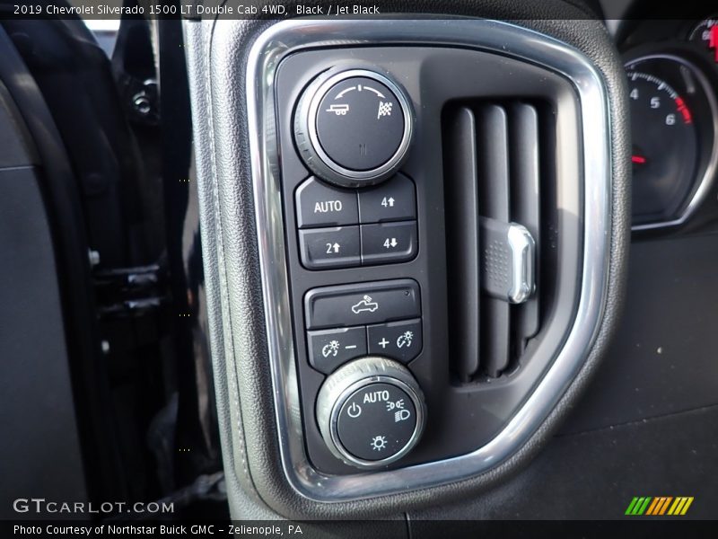 Black / Jet Black 2019 Chevrolet Silverado 1500 LT Double Cab 4WD