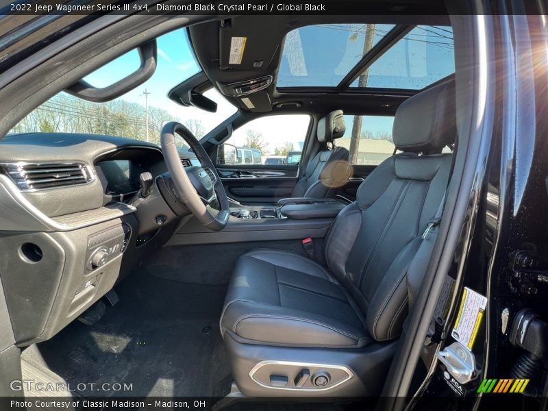 Front Seat of 2022 Wagoneer Series III 4x4
