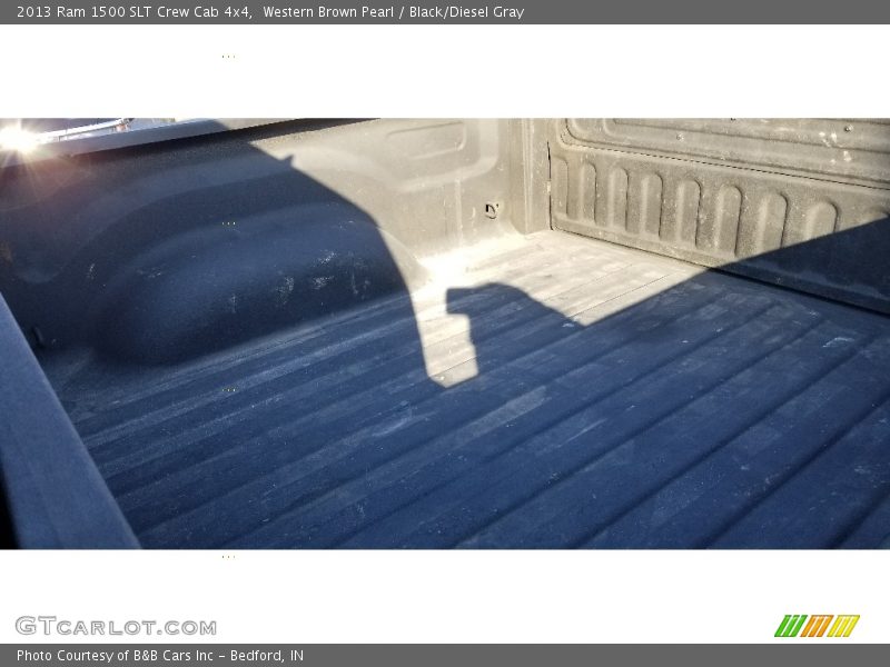Western Brown Pearl / Black/Diesel Gray 2013 Ram 1500 SLT Crew Cab 4x4