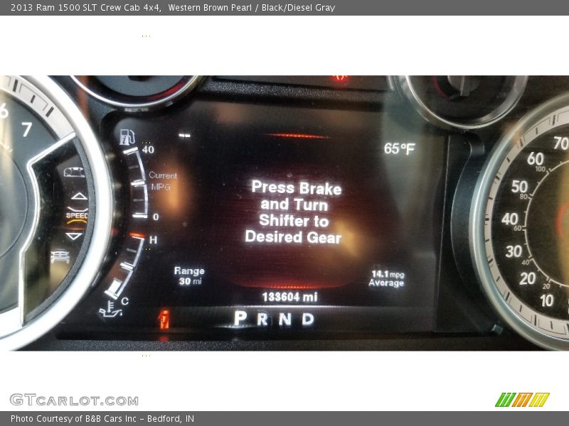 Western Brown Pearl / Black/Diesel Gray 2013 Ram 1500 SLT Crew Cab 4x4