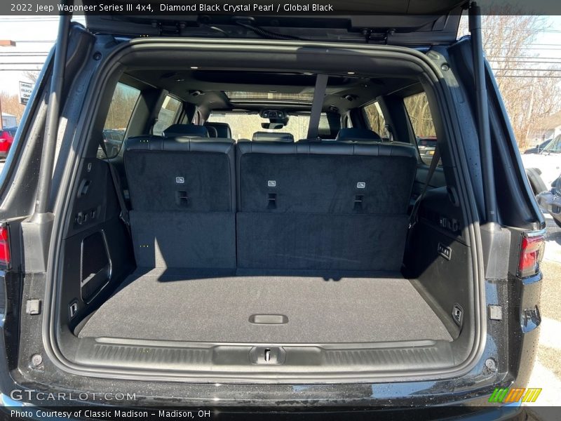  2022 Wagoneer Series III 4x4 Trunk