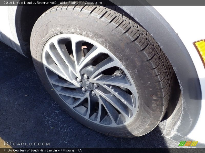 White Platinum / Cappuccino 2019 Lincoln Nautilus Reserve AWD