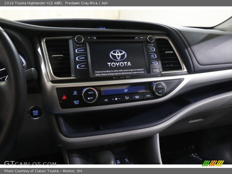Predawn Gray Mica / Ash 2019 Toyota Highlander XLE AWD