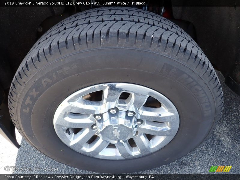 Summit White / Jet Black 2019 Chevrolet Silverado 2500HD LTZ Crew Cab 4WD