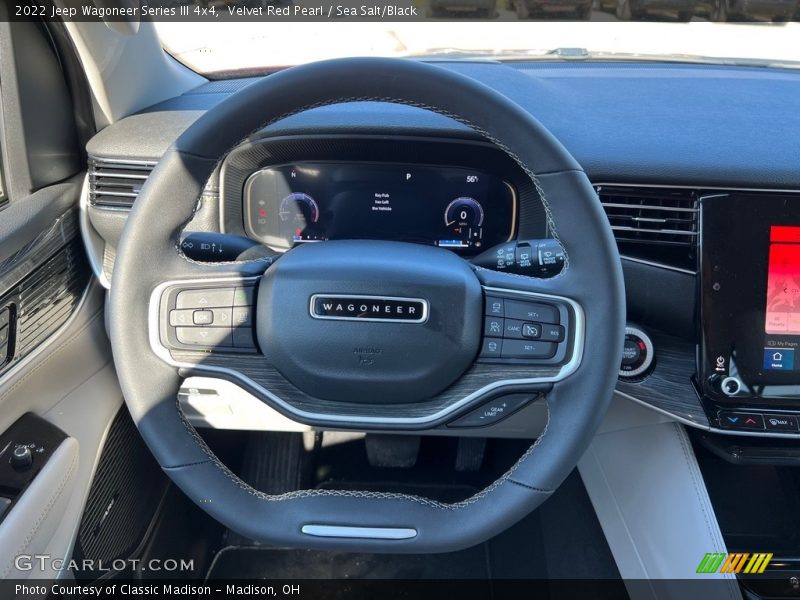  2022 Wagoneer Series III 4x4 Steering Wheel