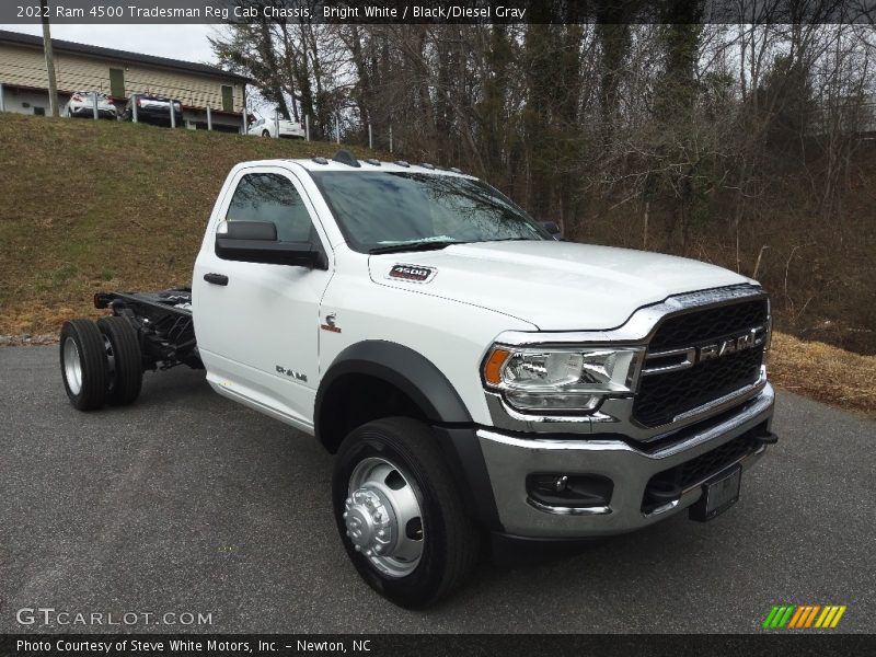  2022 4500 Tradesman Reg Cab Chassis Bright White