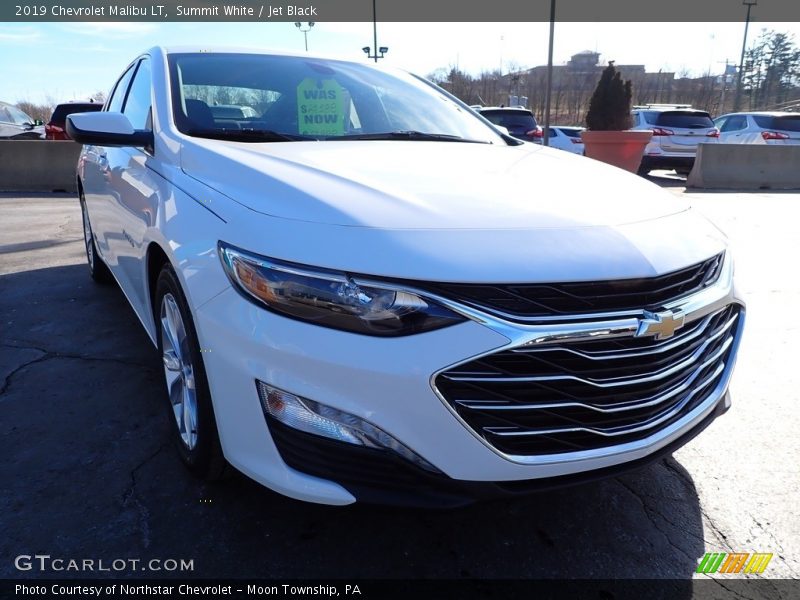 Summit White / Jet Black 2019 Chevrolet Malibu LT