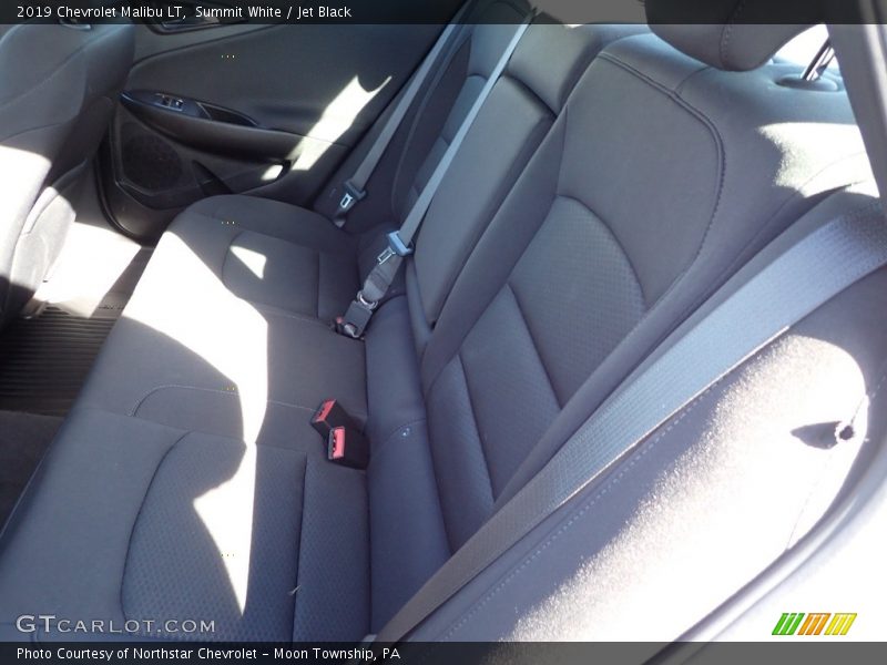 Summit White / Jet Black 2019 Chevrolet Malibu LT