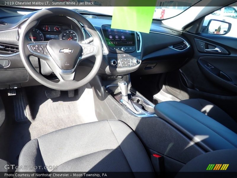Summit White / Jet Black 2019 Chevrolet Malibu LT