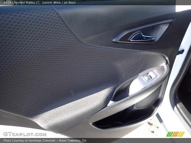 Summit White / Jet Black 2019 Chevrolet Malibu LT