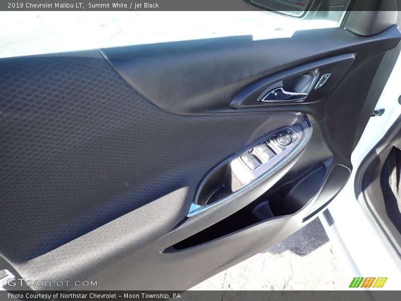Summit White / Jet Black 2019 Chevrolet Malibu LT