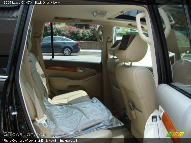 Black Onyx / Ivory 2006 Lexus GX 470