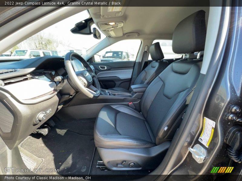 Granite Crystal Metallic / Black 2022 Jeep Compass Latitude 4x4