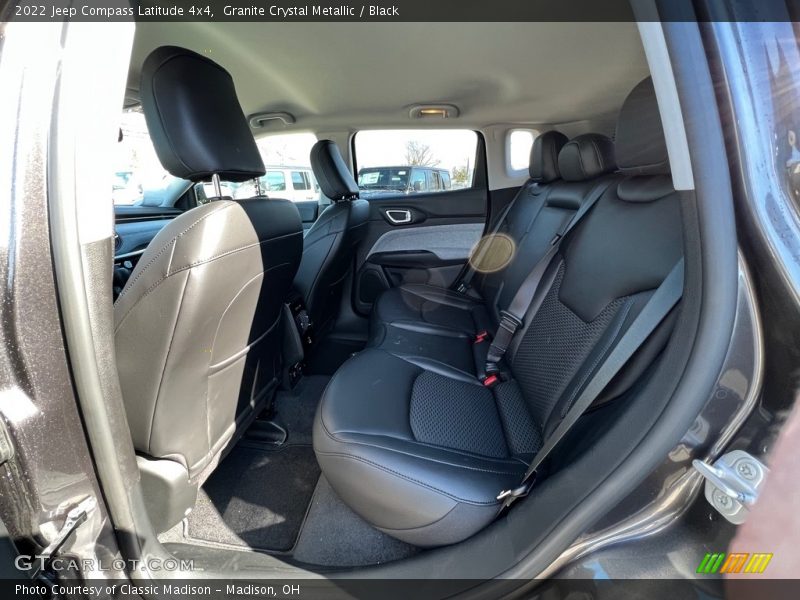 Granite Crystal Metallic / Black 2022 Jeep Compass Latitude 4x4