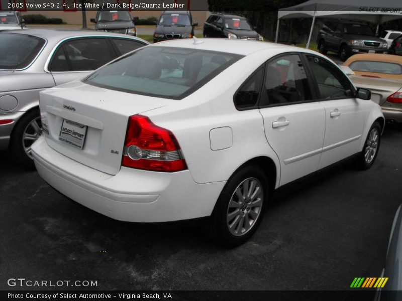 Ice White / Dark Beige/Quartz Leather 2005 Volvo S40 2.4i
