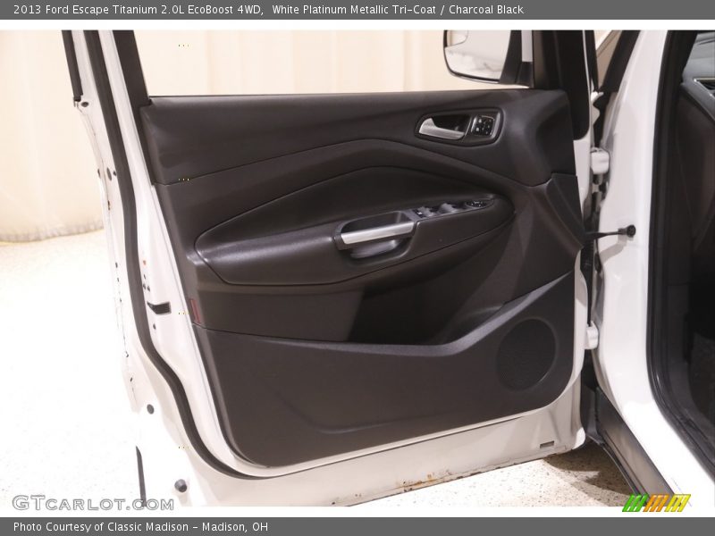 White Platinum Metallic Tri-Coat / Charcoal Black 2013 Ford Escape Titanium 2.0L EcoBoost 4WD