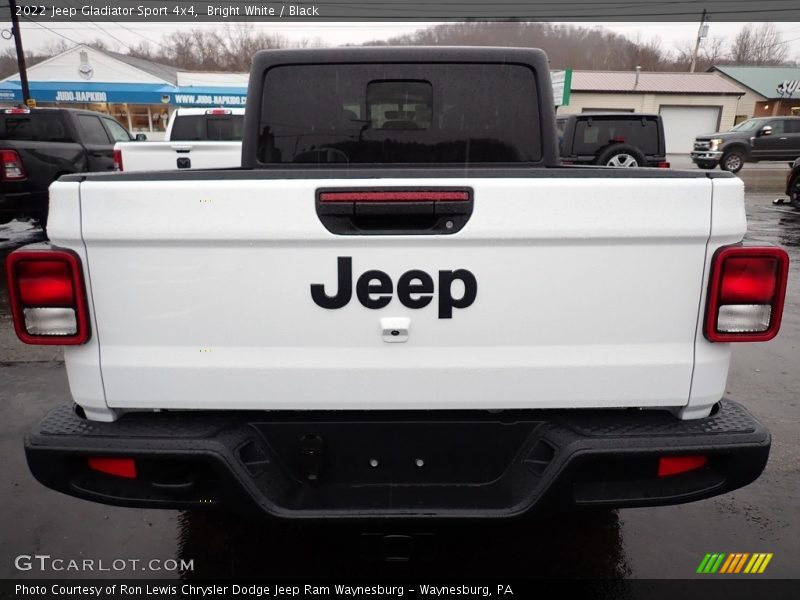 Bright White / Black 2022 Jeep Gladiator Sport 4x4
