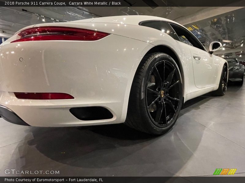 Carrara White Metallic / Black 2018 Porsche 911 Carrera Coupe