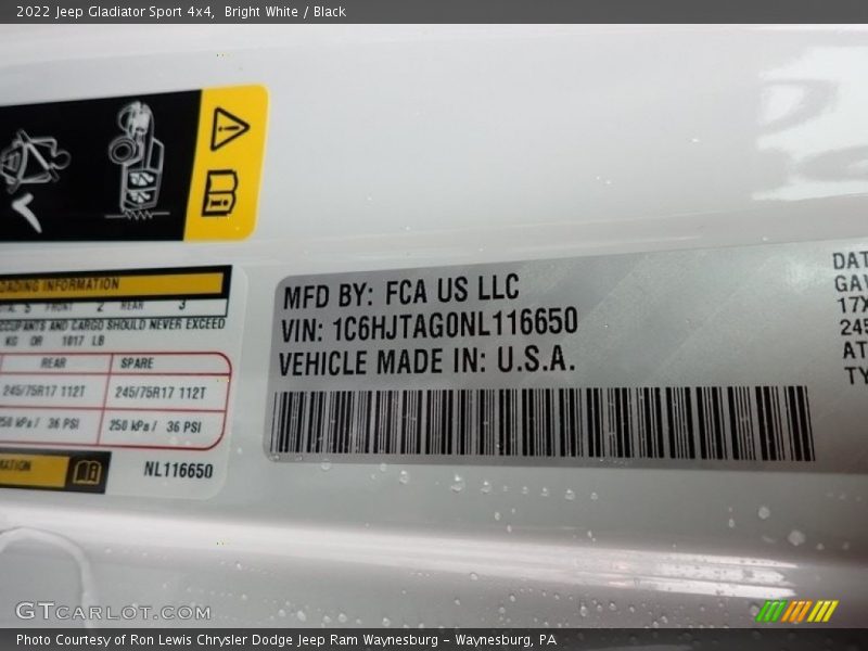 Bright White / Black 2022 Jeep Gladiator Sport 4x4