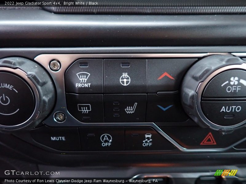 Bright White / Black 2022 Jeep Gladiator Sport 4x4