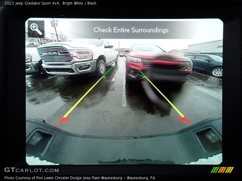 Bright White / Black 2022 Jeep Gladiator Sport 4x4