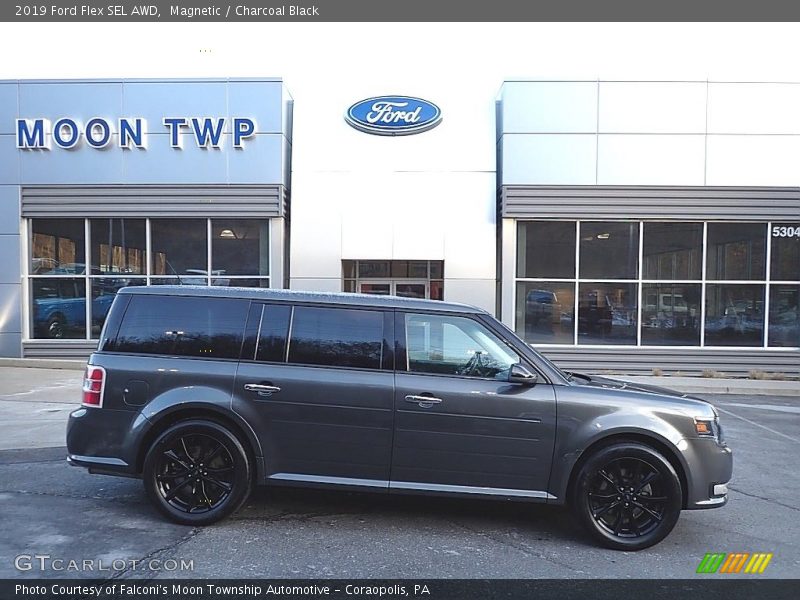 Magnetic / Charcoal Black 2019 Ford Flex SEL AWD