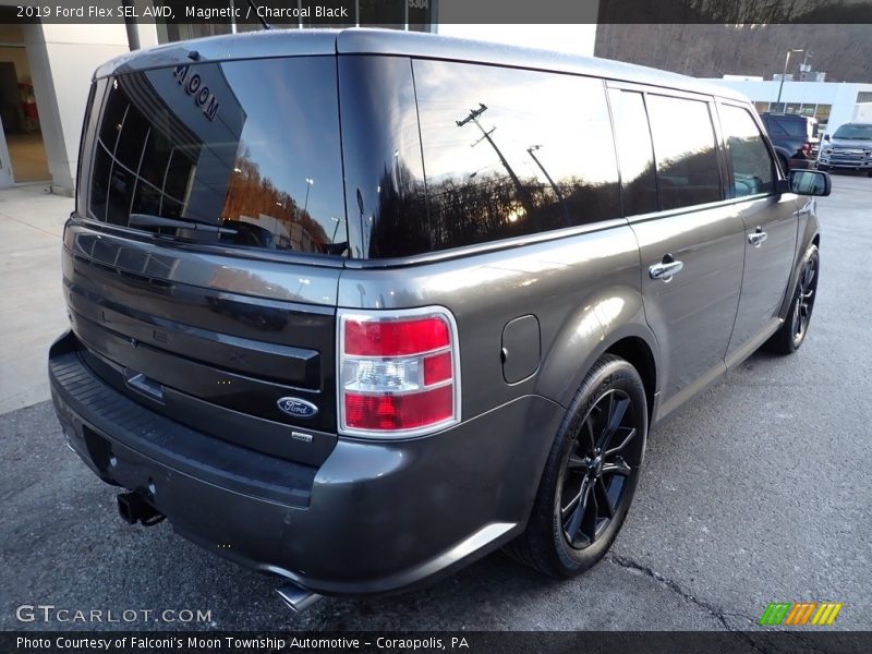 Magnetic / Charcoal Black 2019 Ford Flex SEL AWD