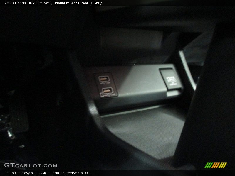 Platinum White Pearl / Gray 2020 Honda HR-V EX AWD