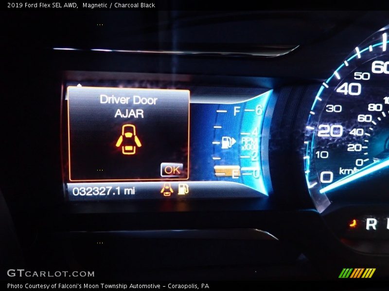 Magnetic / Charcoal Black 2019 Ford Flex SEL AWD
