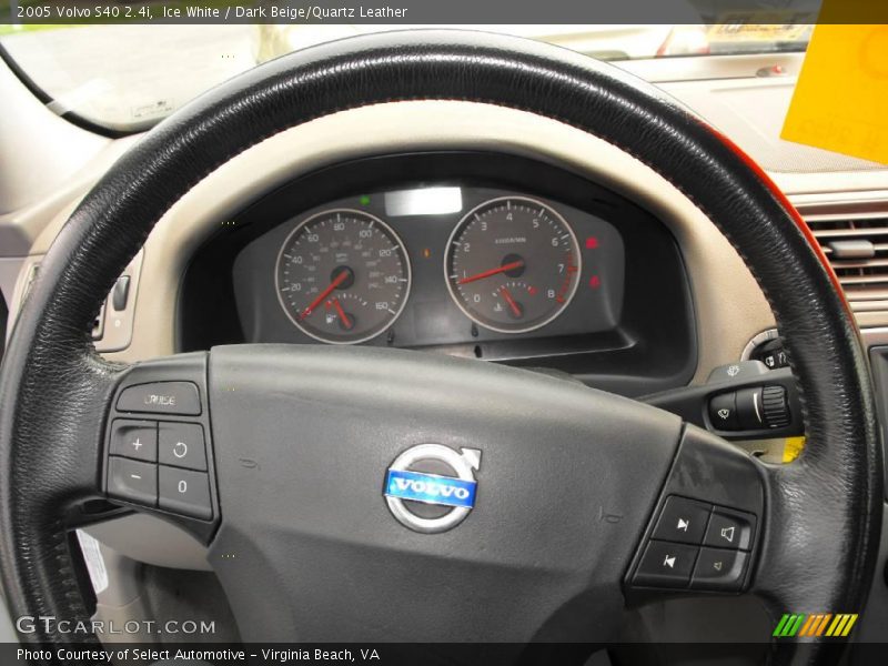 Ice White / Dark Beige/Quartz Leather 2005 Volvo S40 2.4i