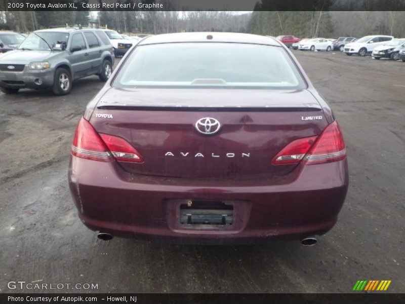 Cassis Red Pearl / Graphite 2009 Toyota Avalon XL