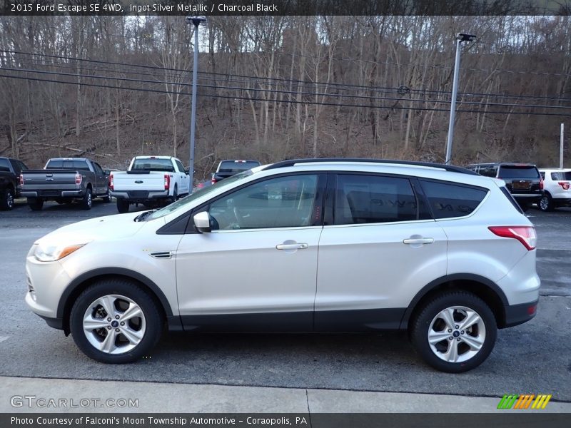 Ingot Silver Metallic / Charcoal Black 2015 Ford Escape SE 4WD