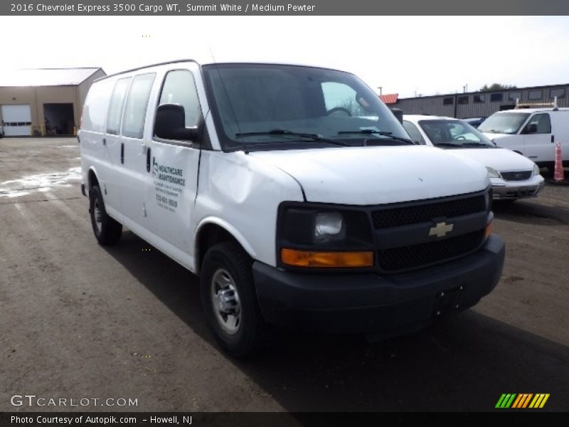 Summit White / Medium Pewter 2016 Chevrolet Express 3500 Cargo WT