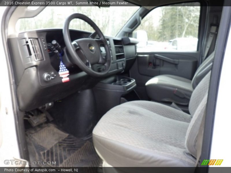 Summit White / Medium Pewter 2016 Chevrolet Express 3500 Cargo WT