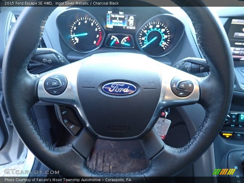 Ingot Silver Metallic / Charcoal Black 2015 Ford Escape SE 4WD