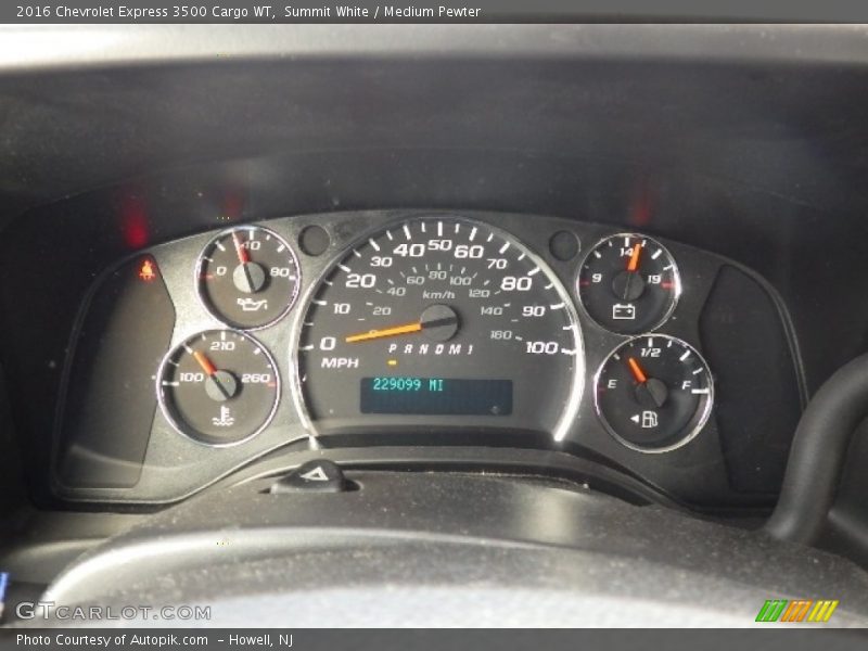 Summit White / Medium Pewter 2016 Chevrolet Express 3500 Cargo WT