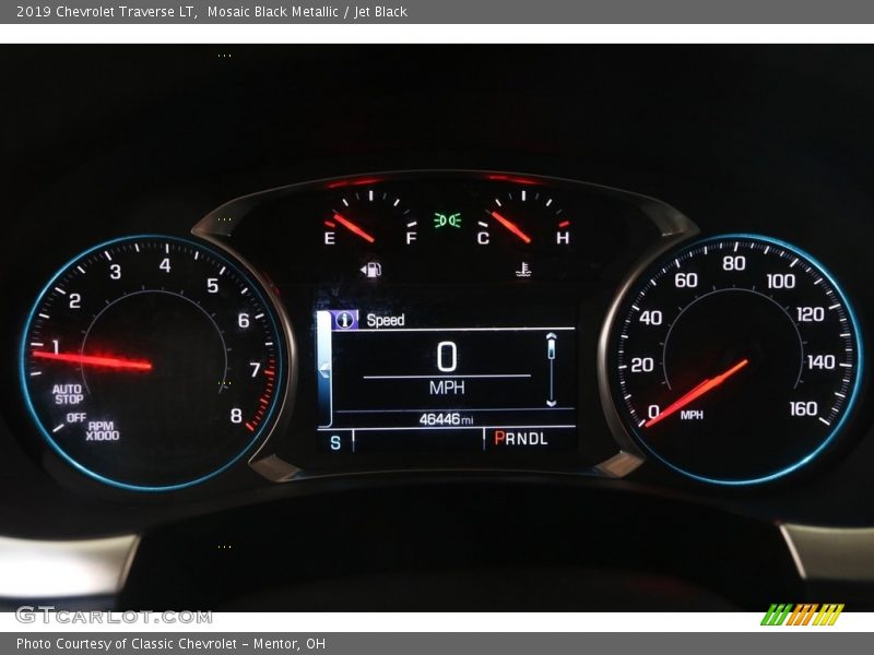 Mosaic Black Metallic / Jet Black 2019 Chevrolet Traverse LT