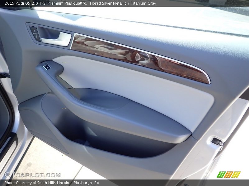 Florett Silver Metallic / Titanium Gray 2015 Audi Q5 2.0 TFSI Premium Plus quattro